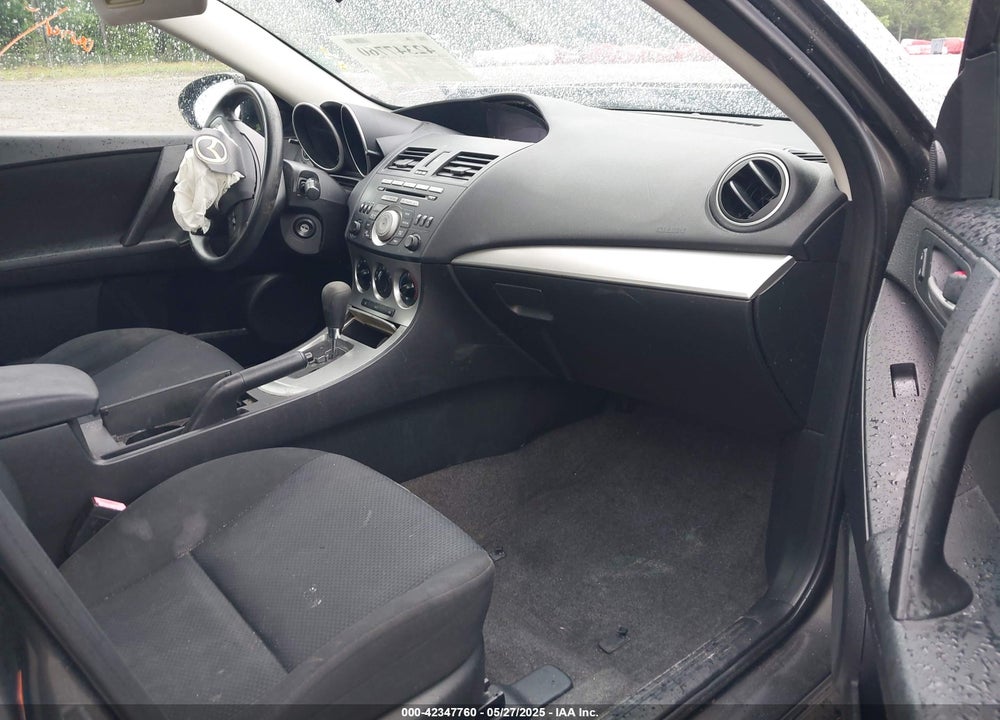 2011 MAZDA 3 I TOURING VIN: JM1BL1VF2B1375632