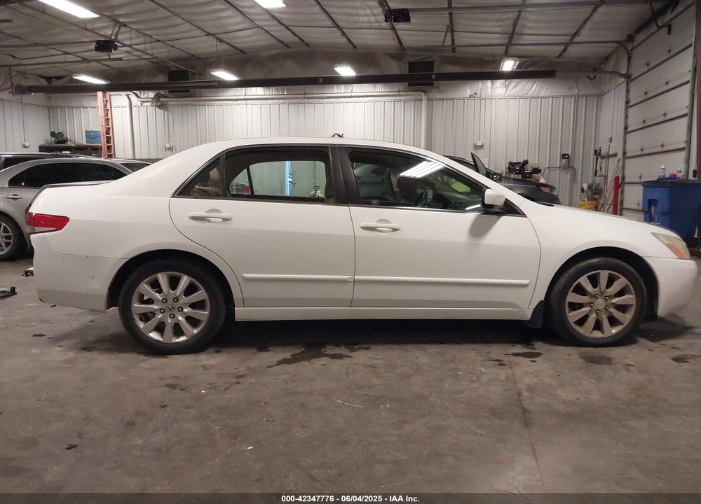 2004 HONDA ACCORD 3.0 EX VIN: 1HGCM66504A004445
