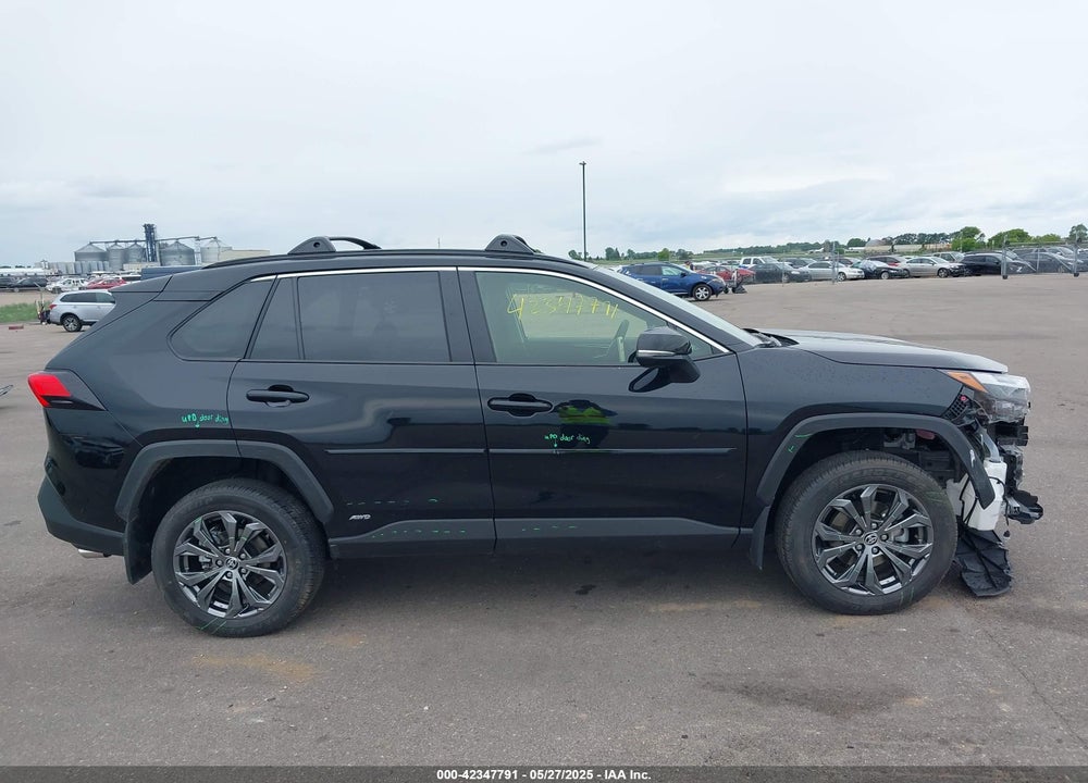 2024 TOYOTA RAV4 HYBRID VIN: JTMB6RFV7RD139157