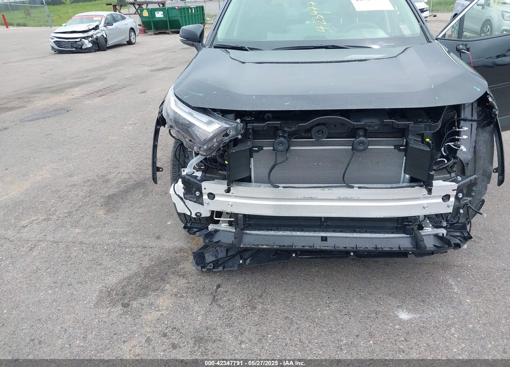 2024 TOYOTA RAV4 HYBRID VIN: JTMB6RFV7RD139157