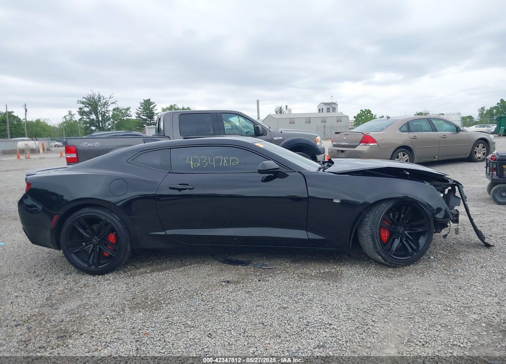 2017 CHEVROLET CAMARO VIN: 1G1FA1RX6H0102257