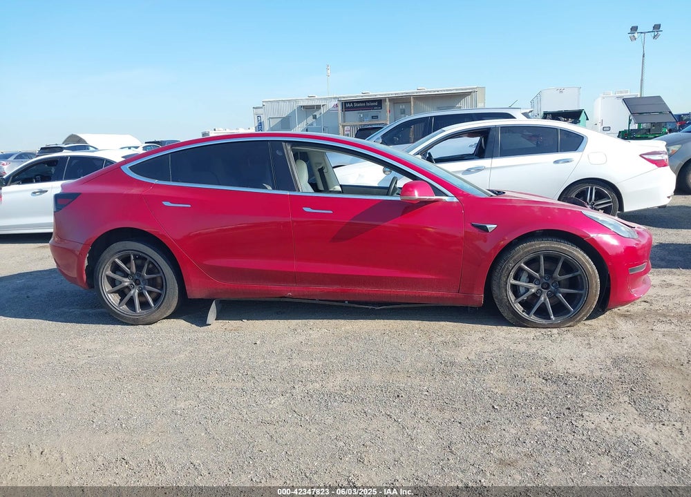 2019 TESLA MODEL 3 LONG RANGE/PERFORMANCE VIN: 5YJ3E1EB5KF454456