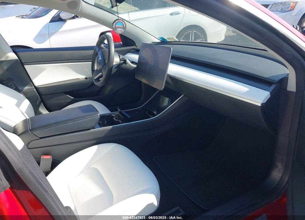 2019 TESLA MODEL 3 LONG RANGE/PERFORMANCE VIN: 5YJ3E1EB5KF454456