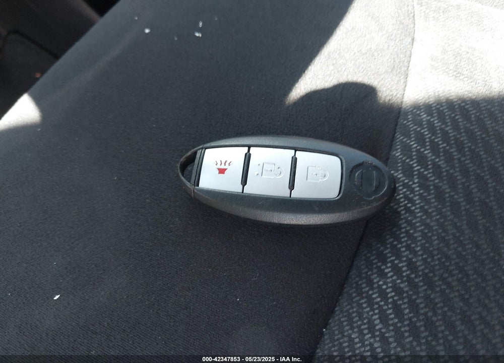 2013 NISSAN PATHFINDER VIN: 5N1AR2MM2DC613871