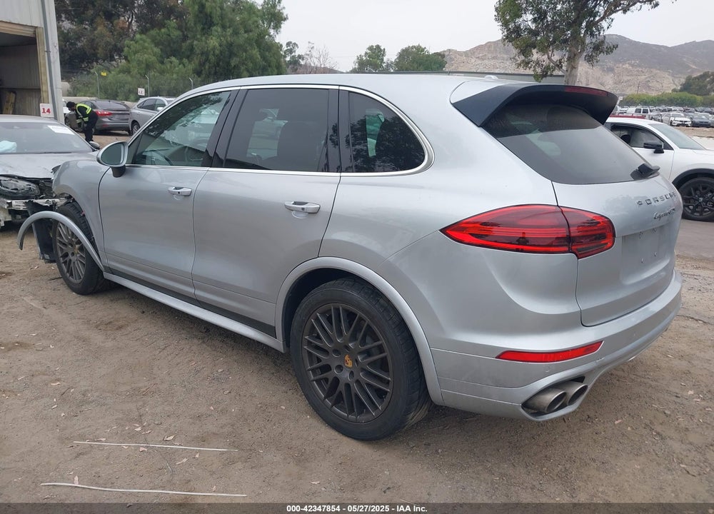 2017 PORSCHE CAYENNE VIN: WP1AB2A2XHLA51668