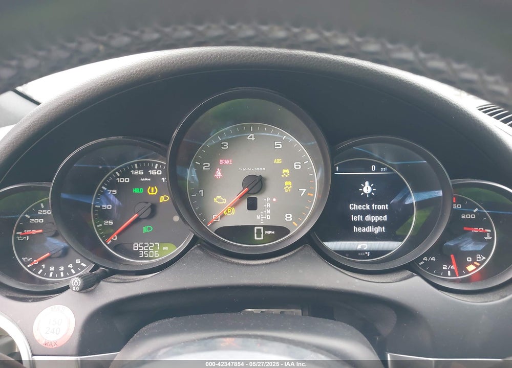 2017 PORSCHE CAYENNE VIN: WP1AB2A2XHLA51668