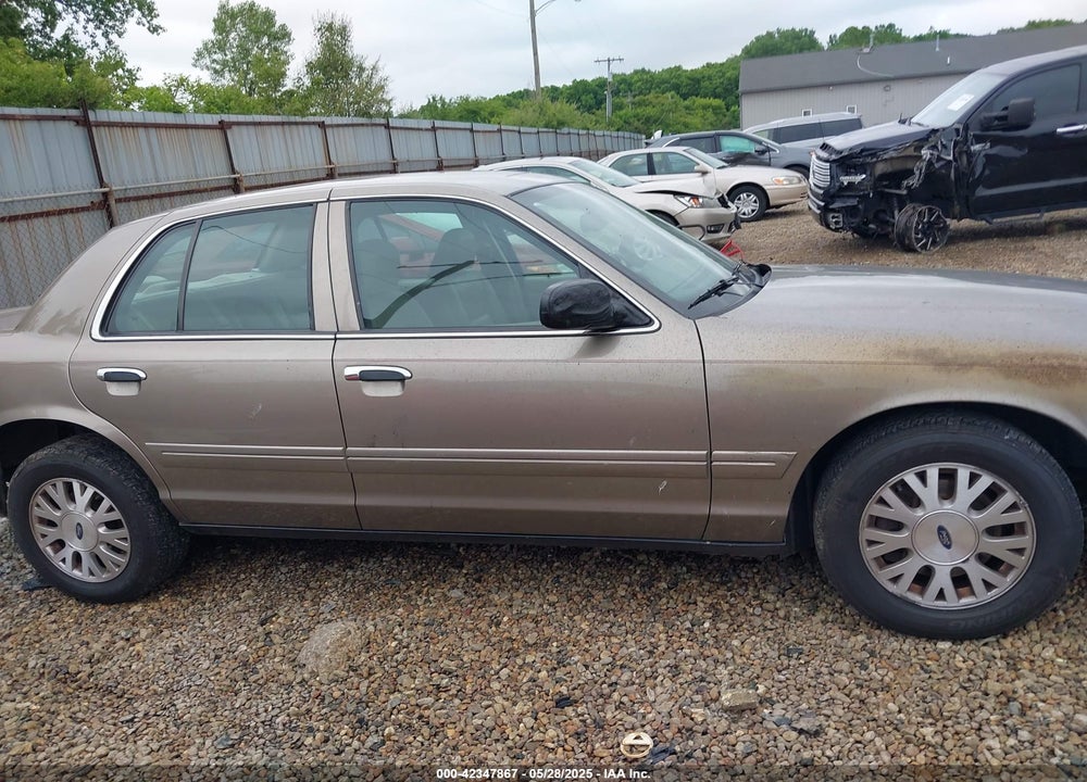 2004 FORD CROWN VICTORIA LX VIN: 2FAFP74W74X114961