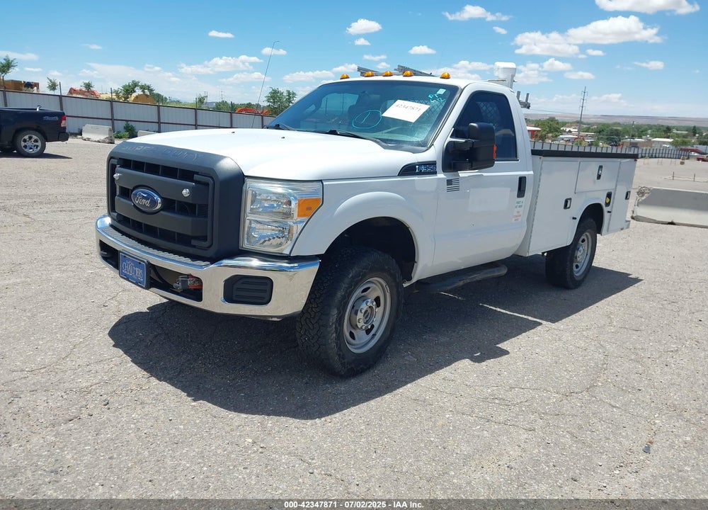 2016 FORD F-350 CHASSIS XL VIN: 1FDRF3F60GED30684