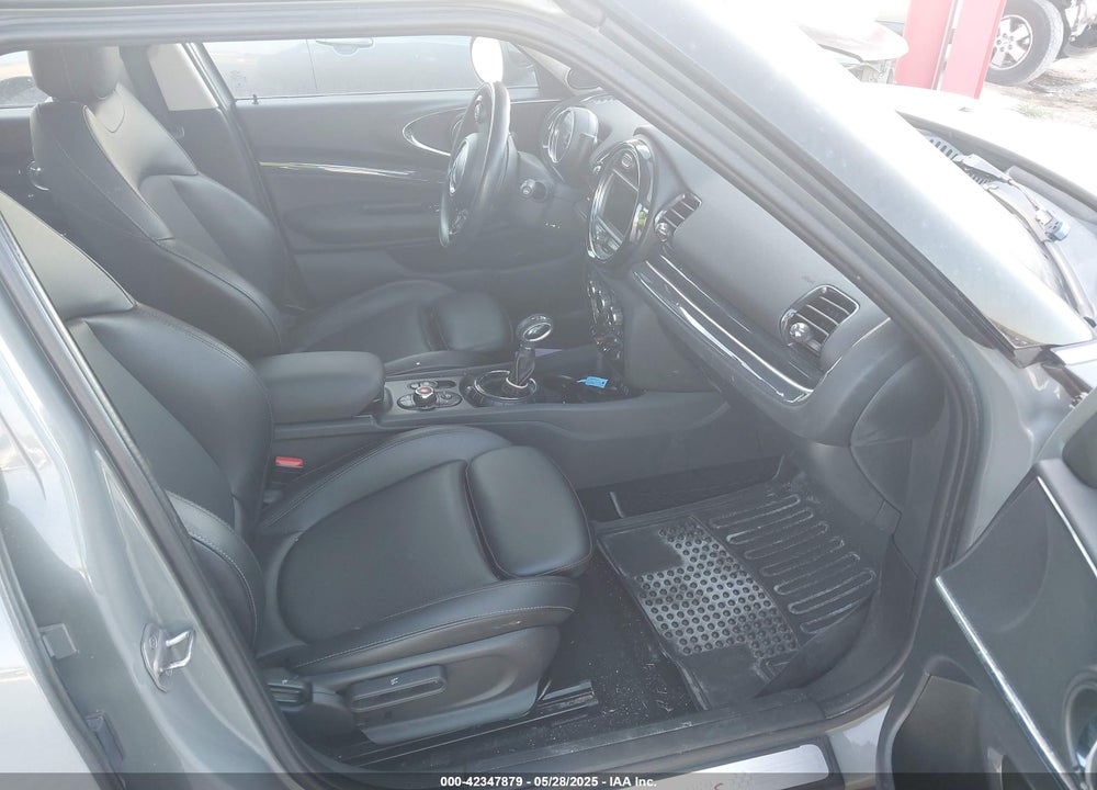 2017 MINI CLUBMAN VIN: WMWLN9C33H2E49598