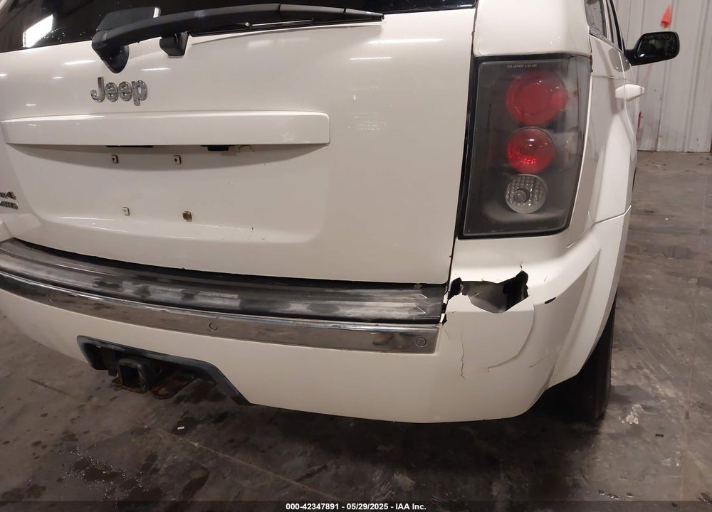 2006 JEEP GRAND CHEROKEE VIN: 1J4HR58256C185322