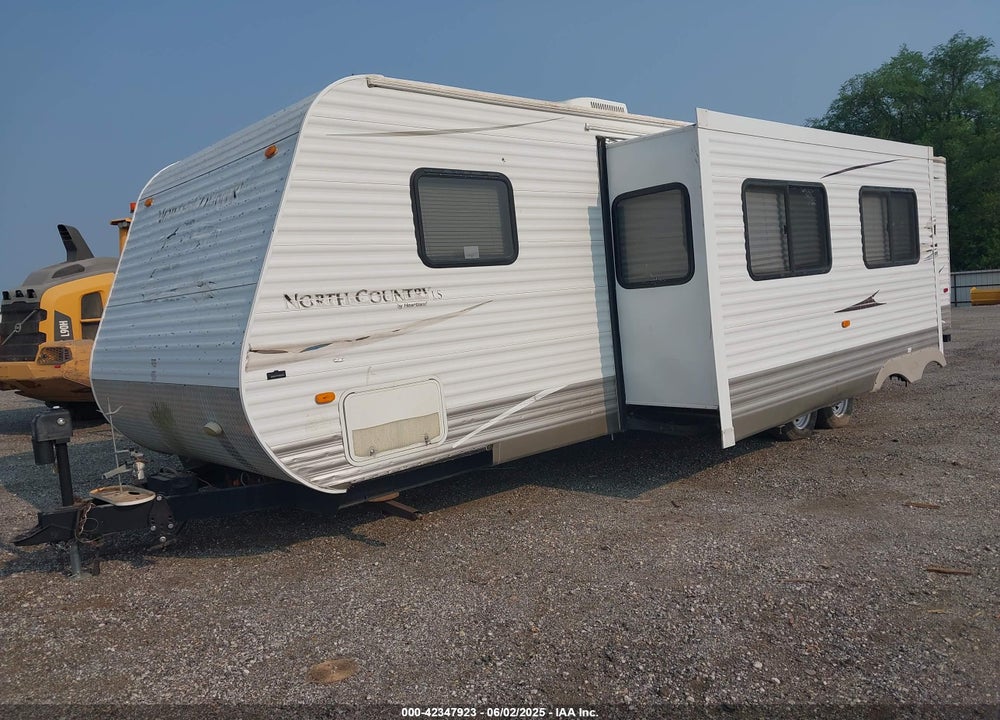2010 NORTH COUNTRY HEARTLAND 30BHS VIN: 5SFEB342XAE206649