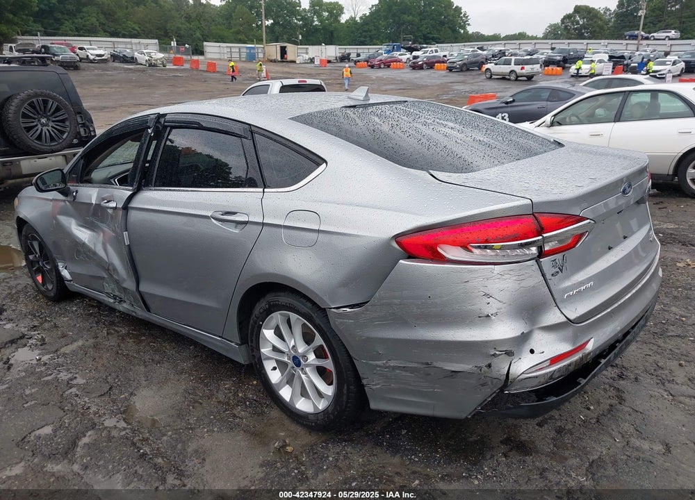 2020 FORD FUSION VIN: 3FA6P0HD5LR150418