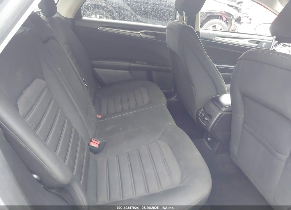 2020 FORD FUSION VIN: 3FA6P0HD5LR150418
