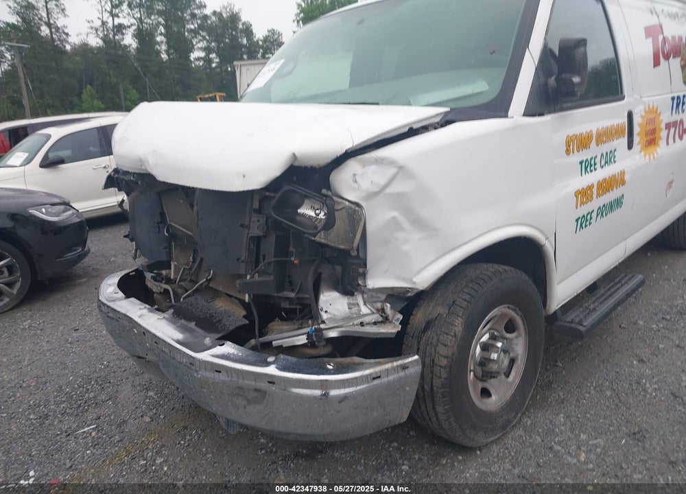 2014 CHEVROLET EXPRESS 3500 VIN: 1GAZGYFG4E1213288