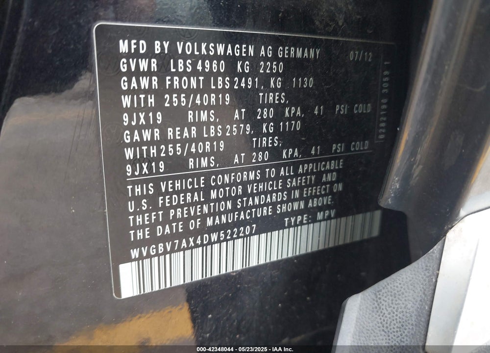 2013 VOLKSWAGEN TIGUAN VIN: WVGBV7AX4DW522207