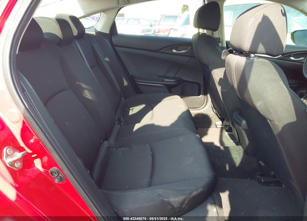2019 HONDA CIVIC VIN: 2HGFC2F65KH556555