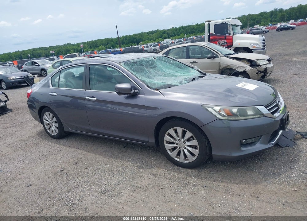 2014 HONDA ACCORD VIN: 1HGCR2F77EA085263