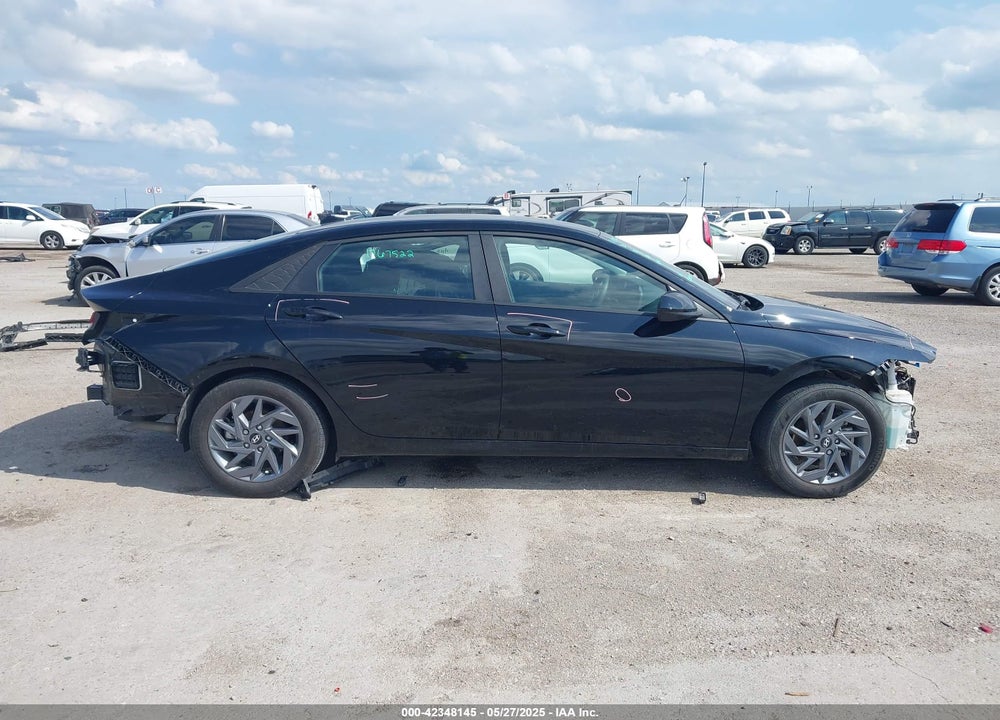 2024 HYUNDAI ELANTRA HYBRID VIN: KMHLM4DJ5RU097712