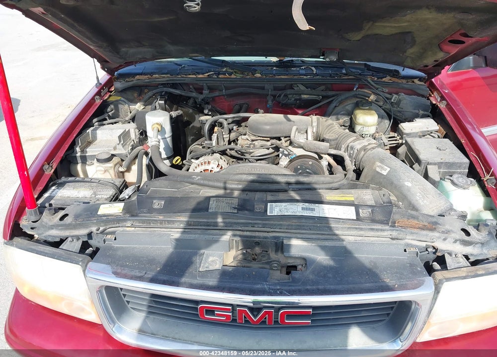 2001 GMC JIMMY SLE VIN: 1GKDT13W912161018