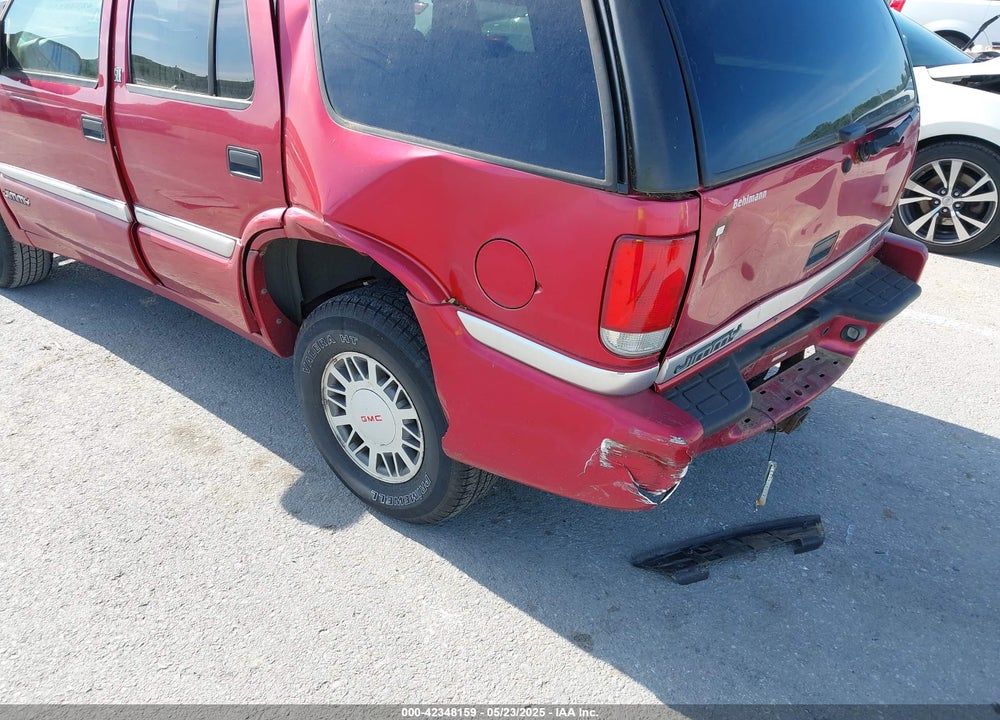 2001 GMC JIMMY SLE VIN: 1GKDT13W912161018