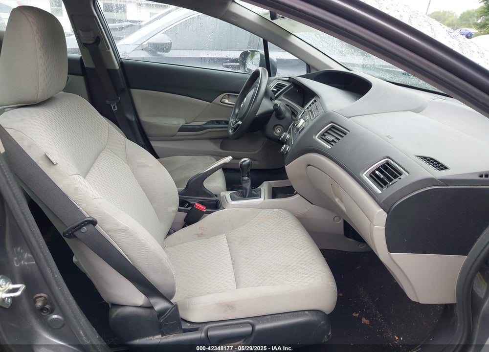 2014 HONDA CIVIC VIN: 2HGFB2E51EH530826
