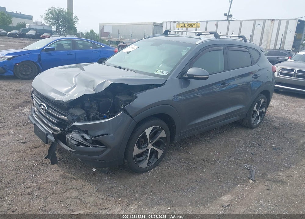 2016 HYUNDAI TUCSON SPORT VIN: KM8J3CA28GU095533