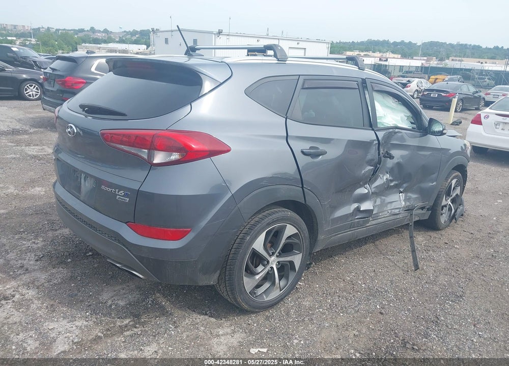 2016 HYUNDAI TUCSON SPORT VIN: KM8J3CA28GU095533