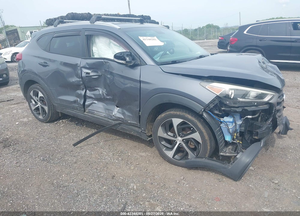 2016 HYUNDAI TUCSON SPORT VIN: KM8J3CA28GU095533