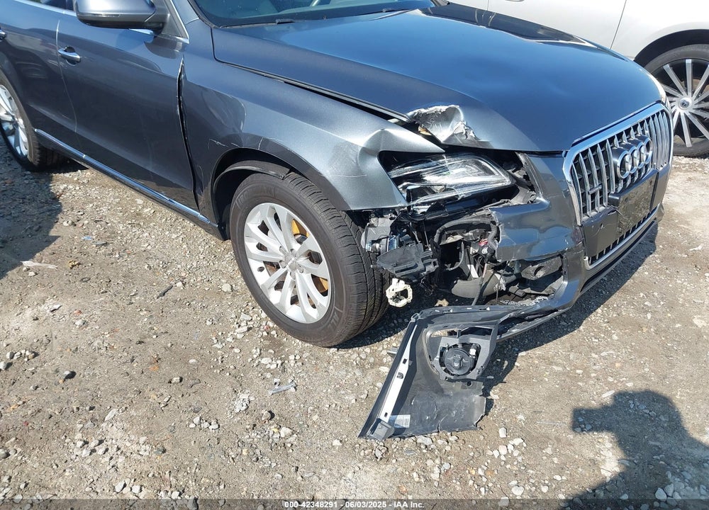 2015 AUDI Q5 2.0T PREMIUM VIN: WA1LFBFP0FA009872