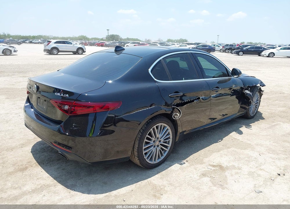 2018 ALFA ROMEO GIULIA VIN: ZARFAEEN9J7576371