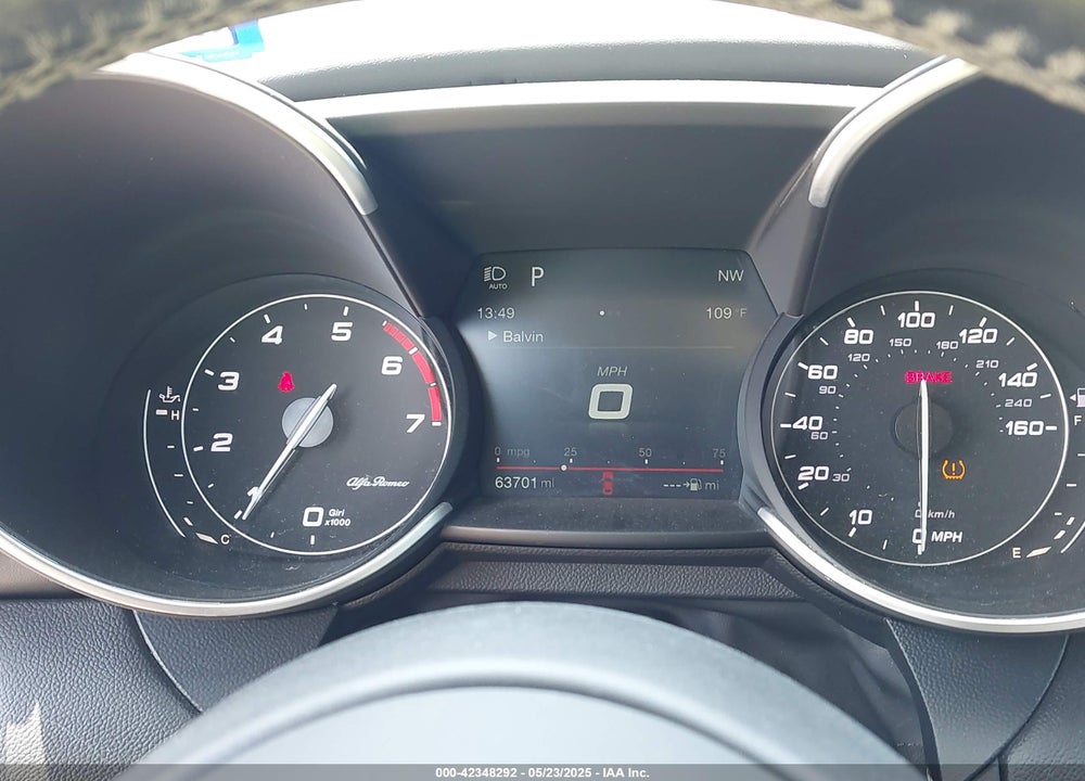 2018 ALFA ROMEO GIULIA VIN: ZARFAEEN9J7576371