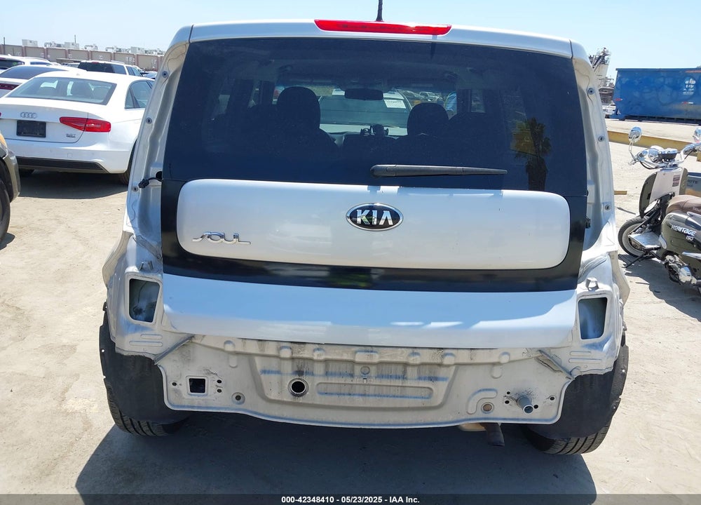 2015 KIA SOUL VIN: KNDJN2A28F7787118