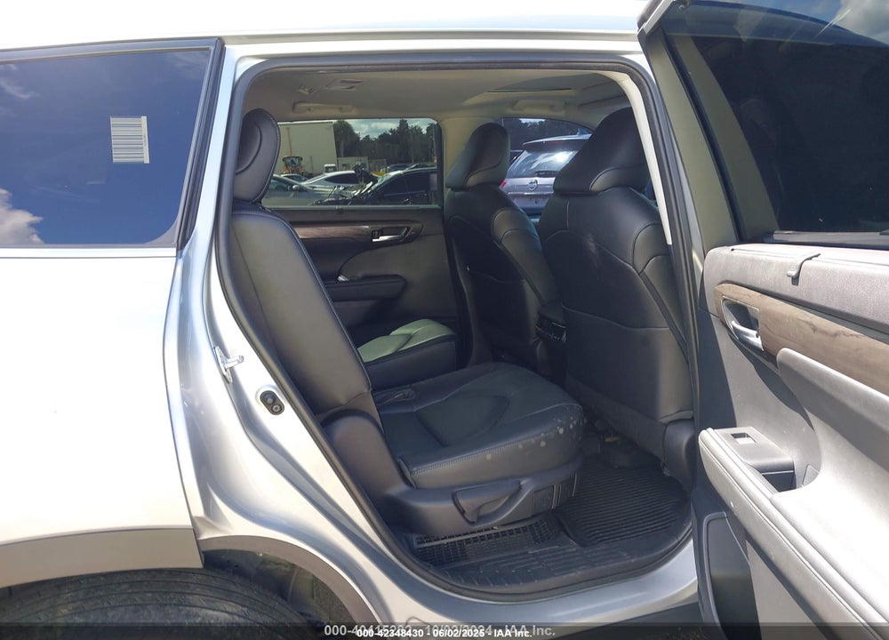 2023 TOYOTA HIGHLANDER HYBRID LIMITED VIN: 5TDXBRCH7PS133327