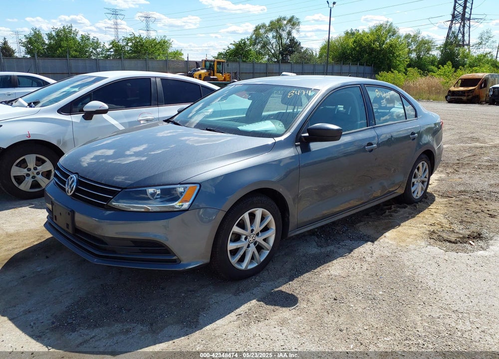2015 VOLKSWAGEN JETTA 1.8T SE VIN: 3VWD07AJ7FM348009