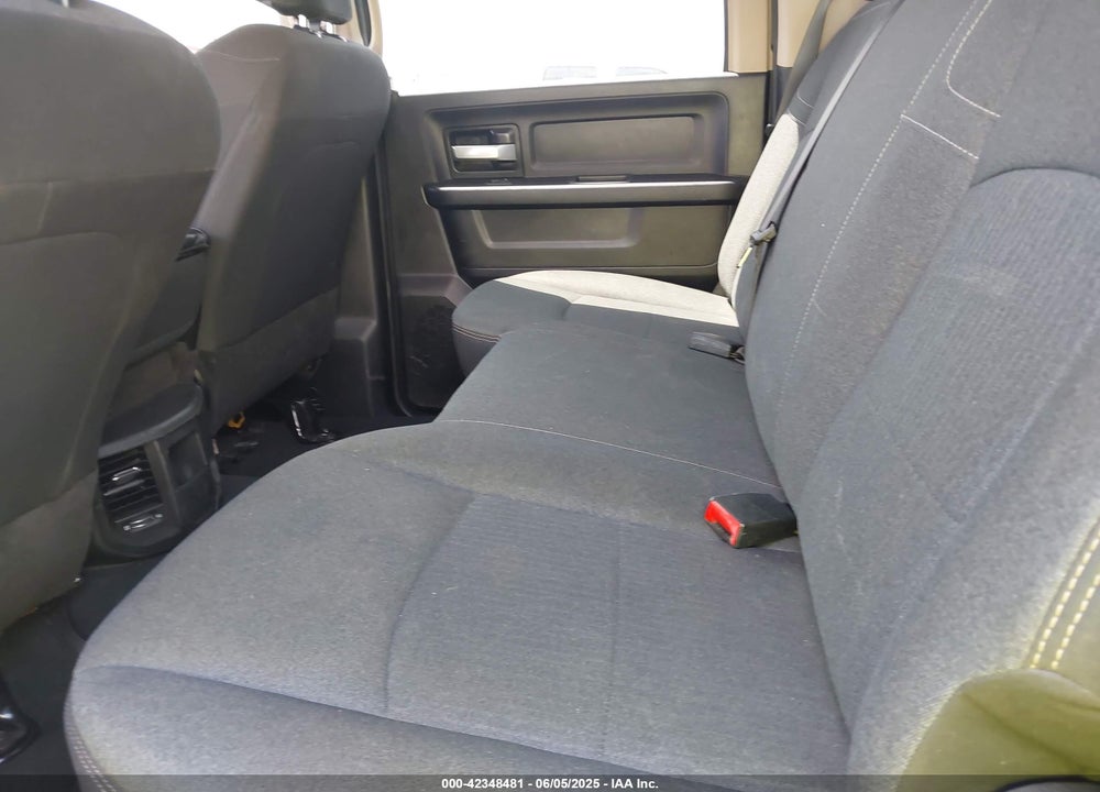 2019 RAM 3500 TRADESMAN  4X4 8' BOX VIN: 3C63RRGL7KG516272