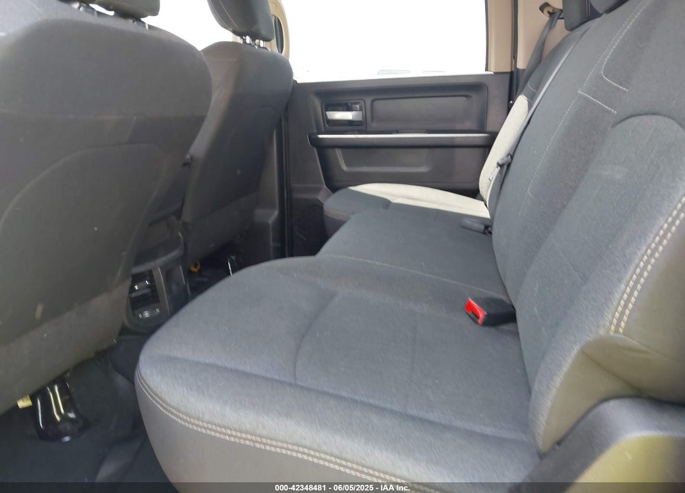 2019 RAM 3500 TRADESMAN  4X4 8' BOX VIN: 3C63RRGL7KG516272