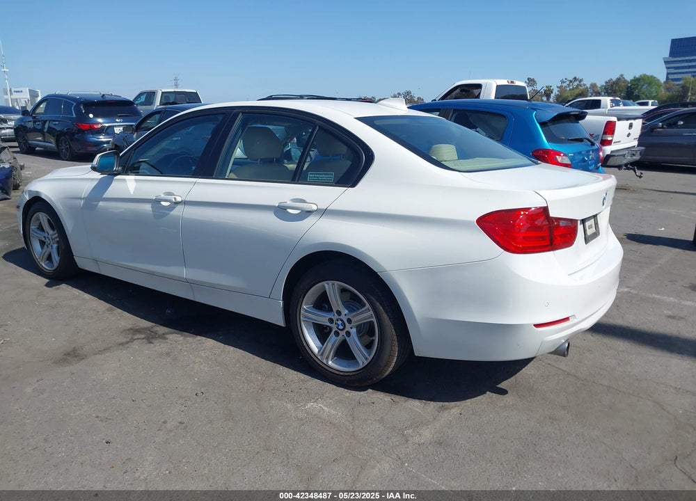 2015 BMW 320I VIN: WBA3B1C51FK141223