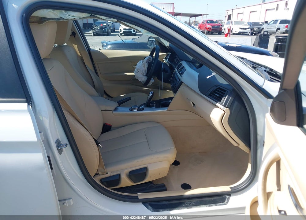2015 BMW 320I VIN: WBA3B1C51FK141223