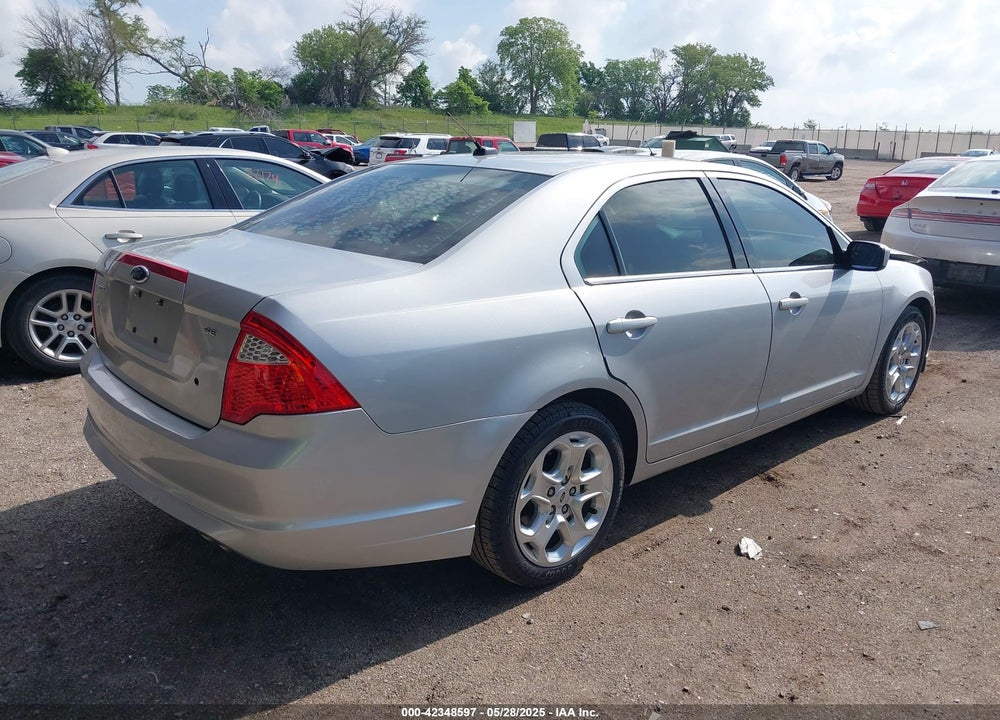 2010 FORD FUSION SE VIN: 3FAHP0HA3AR163647