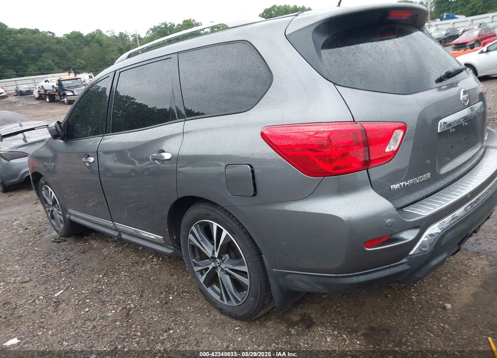 2017 NISSAN PATHFINDER VIN: 5N1DR2MN0HC610527