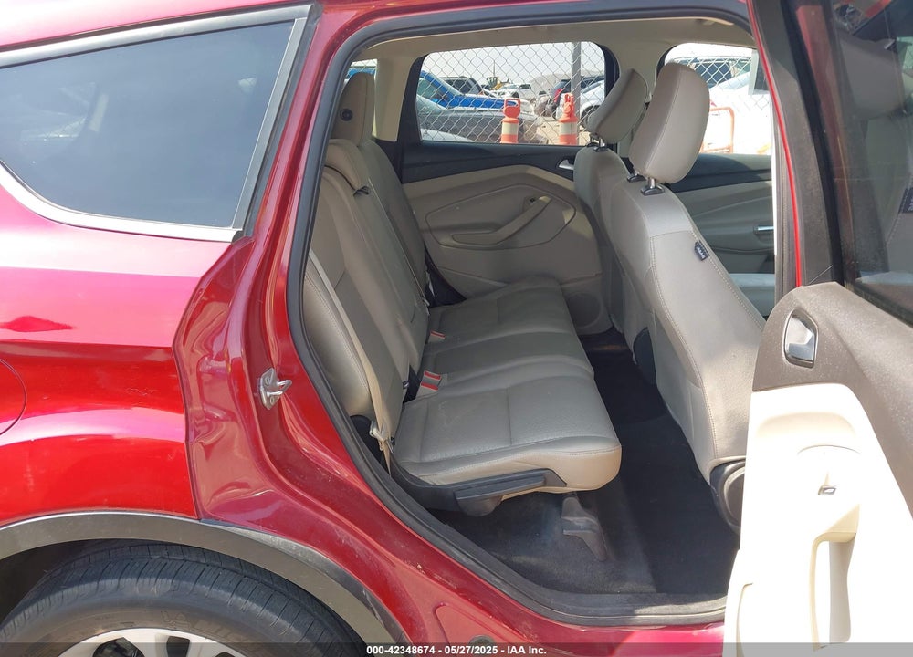 2018 FORD ESCAPE VIN: 1FMCU9GD8JUB42259