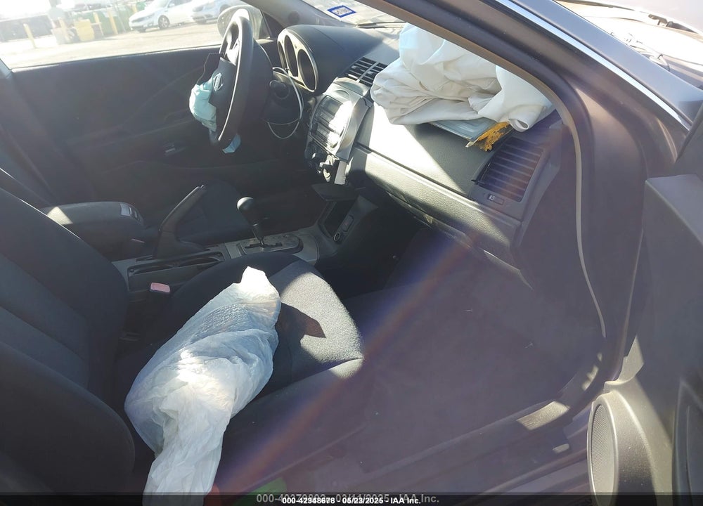 2004 NISSAN ALTIMA 2.5 S VIN: 1N4AL11D44C174165