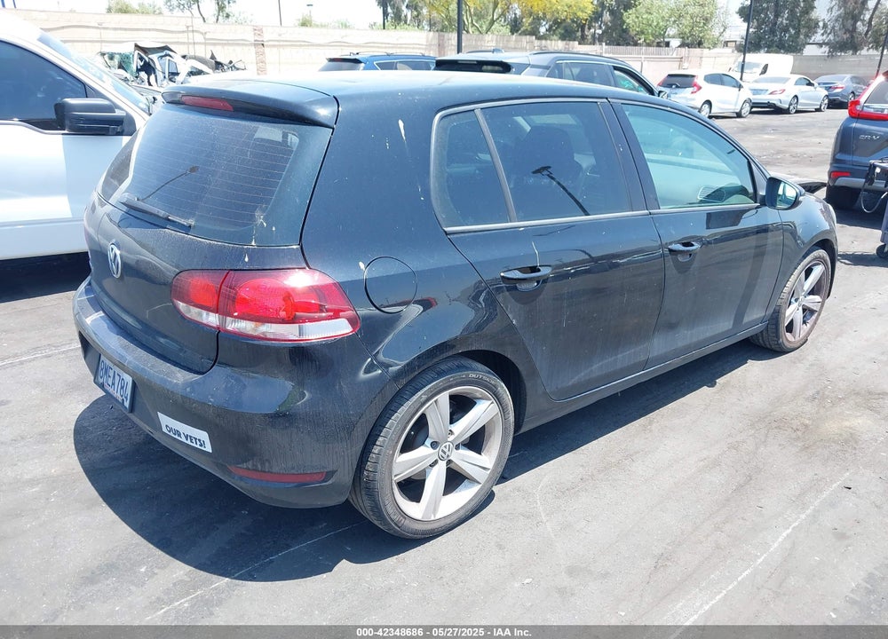 2013 VOLKSWAGEN GOLF VIN: WVWDB7AJ3DW122821