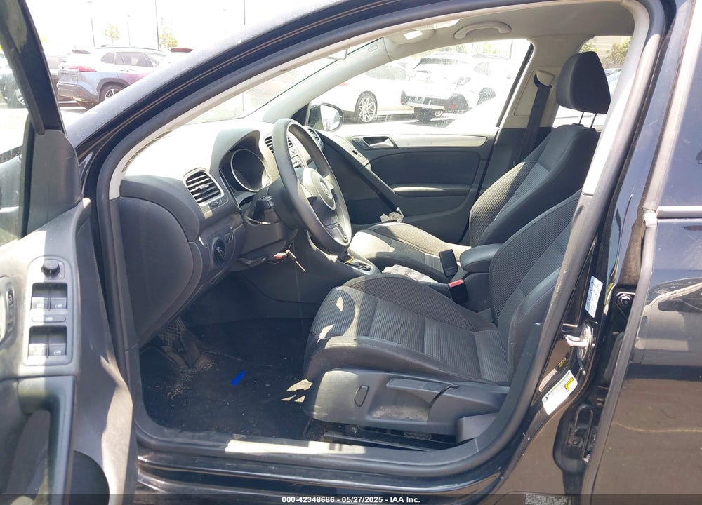 2013 VOLKSWAGEN GOLF VIN: WVWDB7AJ3DW122821
