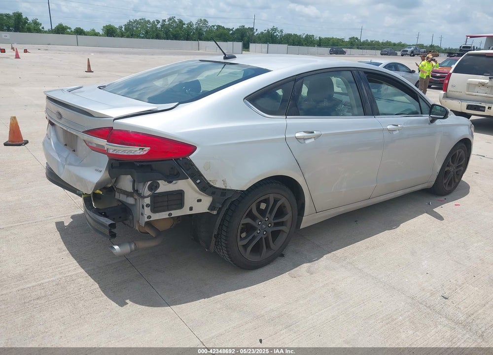 2018 FORD FUSION SE VIN: 3FA6P0H71JR225302