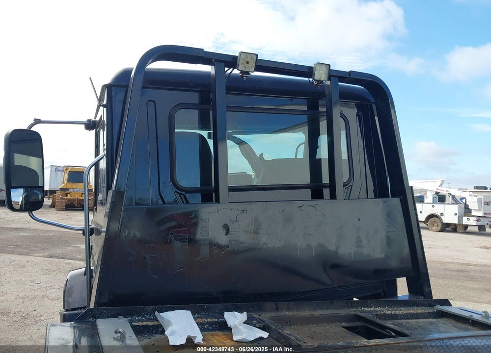 2024 MACK MD VIN: 1M2MDBAA3RS011418