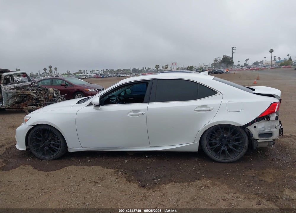 2014 LEXUS IS250 VIN: JTHBF1D2XE5030642