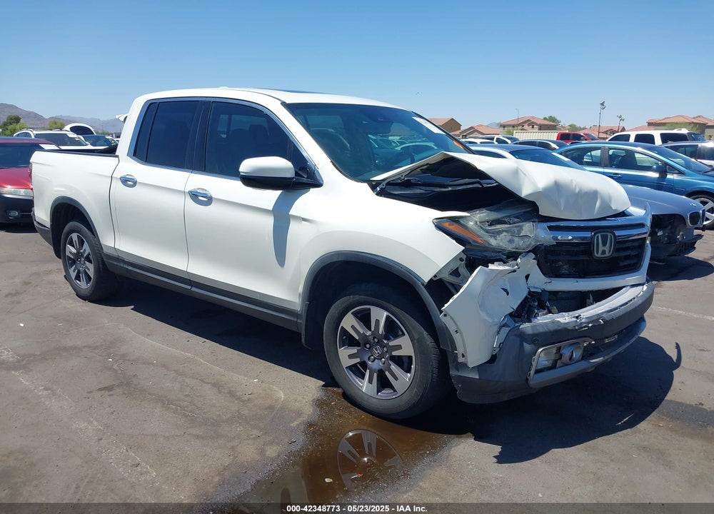 2019 HONDA RIDGELINE RTL-E VIN: 5FPYK3F74KB009279