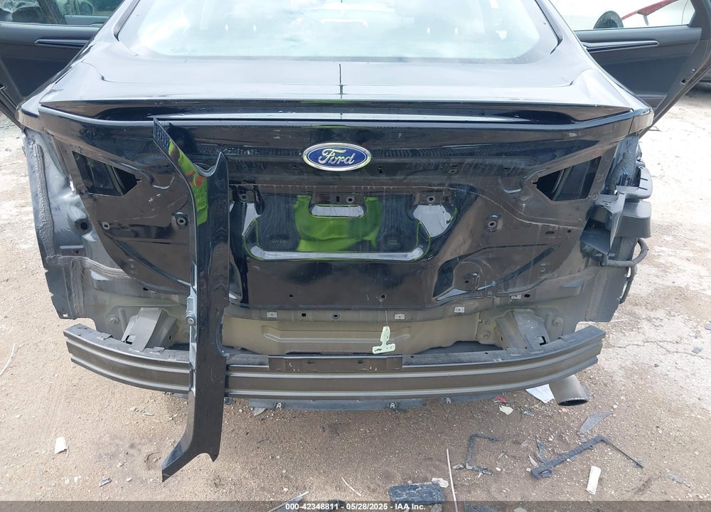 2016 FORD FUSION VIN: 3FA6P0H77GR327180