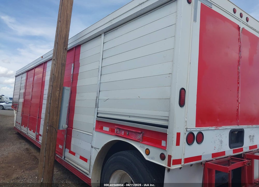 1999 HESSE --- VIN: 1H9RA1218XK287403